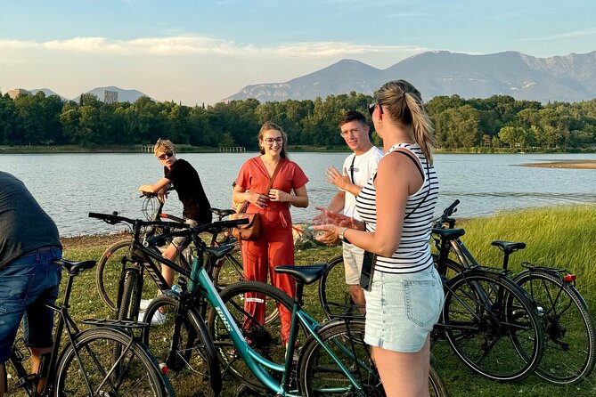 Tirana Mural Bike Tour: Street Art, Culture & Photography Stops - Why a Tirana street art bike tour works better than a walk