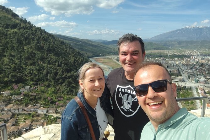 Tirana to Berat By Eden: Private day trip - Small extras that can happen when the driver finds good timing