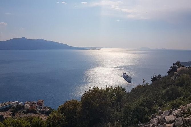 Tour of Saranda - What the guide adds: fast context you can actually use