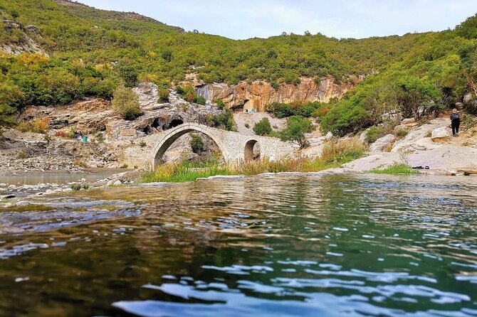 Tour to Thermal Baths of Permet and exploring Langarica Canyon - Who should book this Benja and Langarica day trip