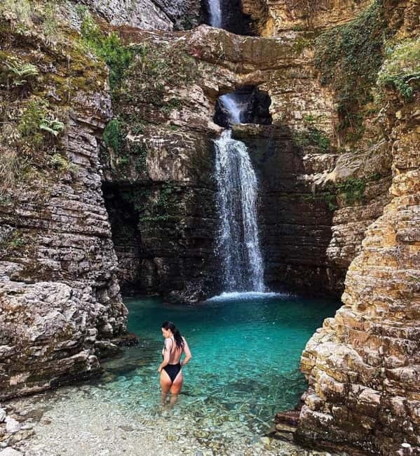 Vlorë: Brataj Bridge , Nivica Canyon & Peshtura Waterfall - First stop: Lepenice village and the pasarel footbridge break