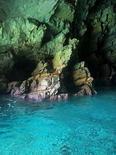 Vlore: Grama Bay & Karaburun Caves 8-Hour Speedboat Tour - Bristan Bay: a quieter swim break on Karaburun