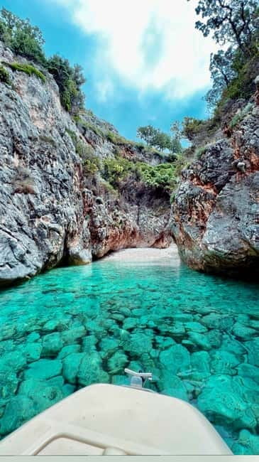 Vlore Guided Tour: Sazan Island, Haxhi Ali Cave & Karaburun - Guides and group feel: when the captain turns it into a story day